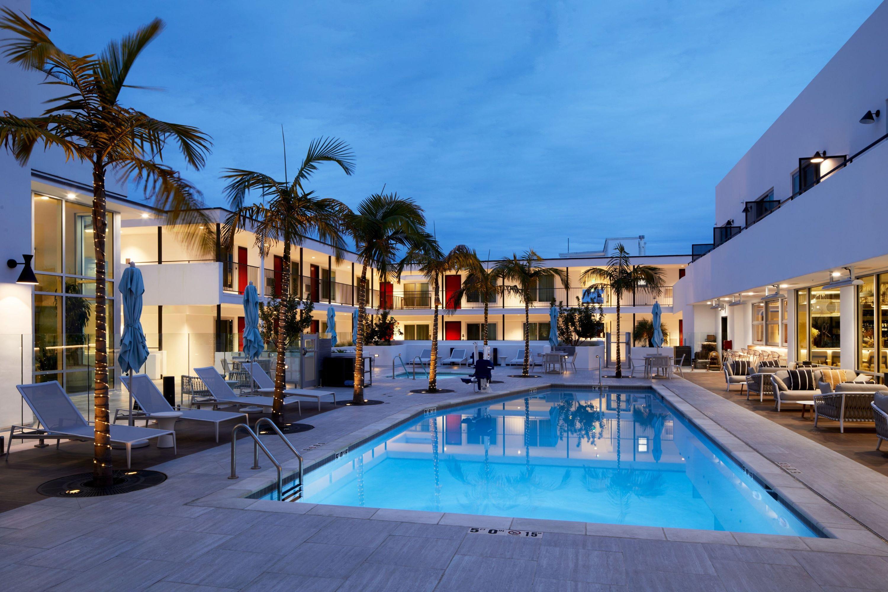 Hotel Courtyard By Marriott Santa Barbara Downtown Zewnętrze zdjęcie