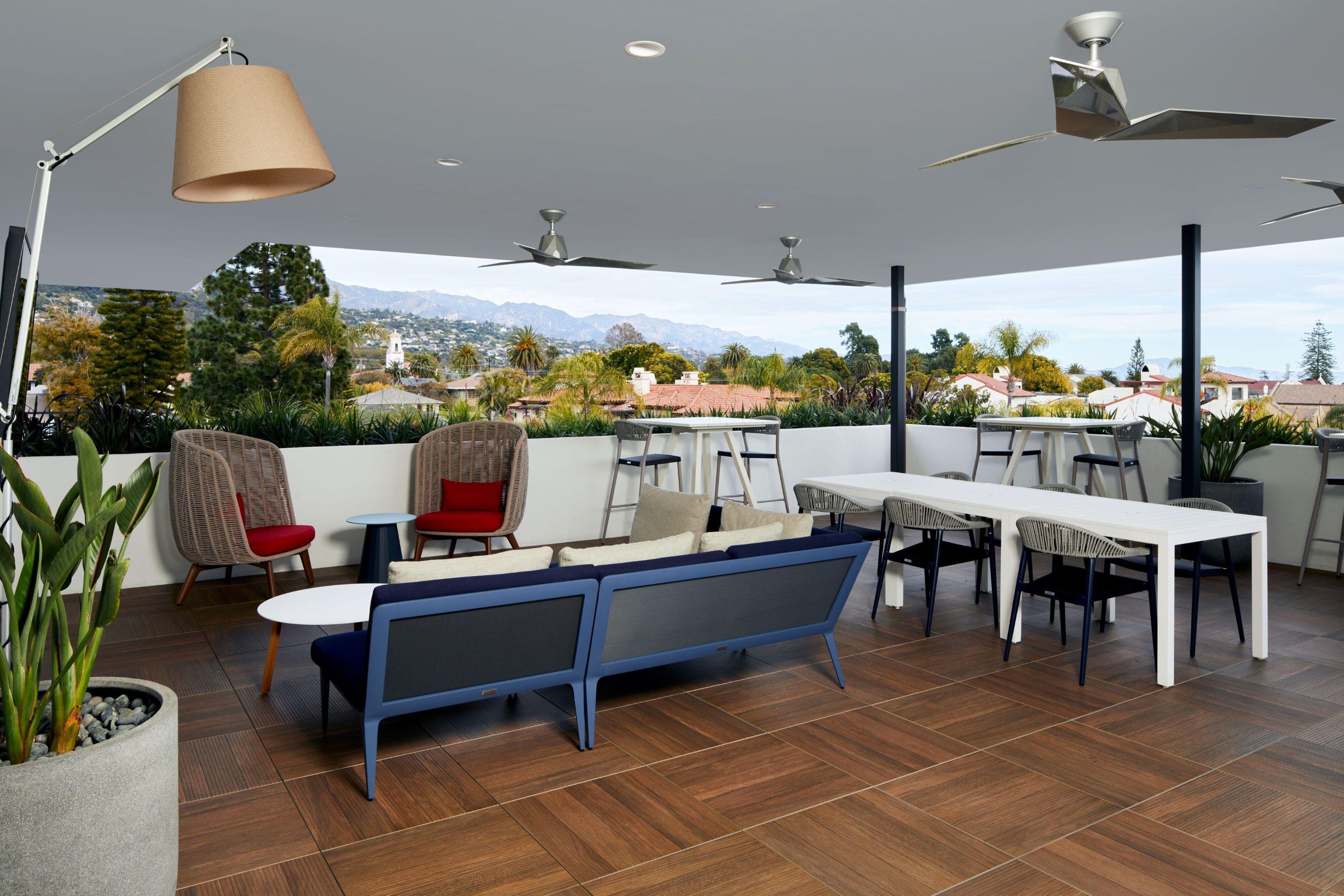 Hotel Courtyard By Marriott Santa Barbara Downtown Zewnętrze zdjęcie